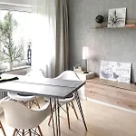 2 Bedroom Amazing In * באד פירמונט