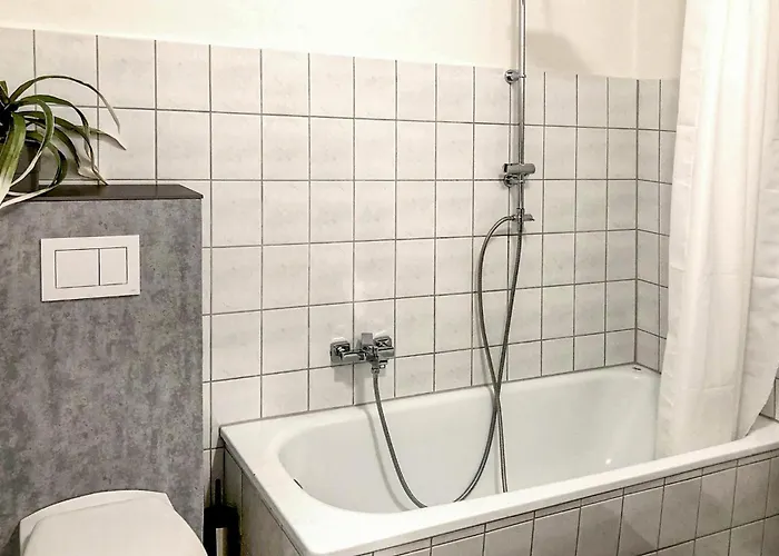 2 Bedroom Cozy In *