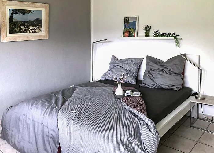 2 Bedroom Cozy In